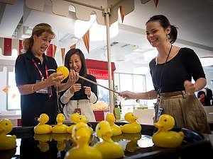hook_a_duck funfair stall