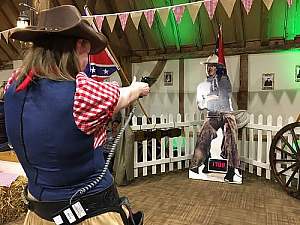 john wayne shoot out
